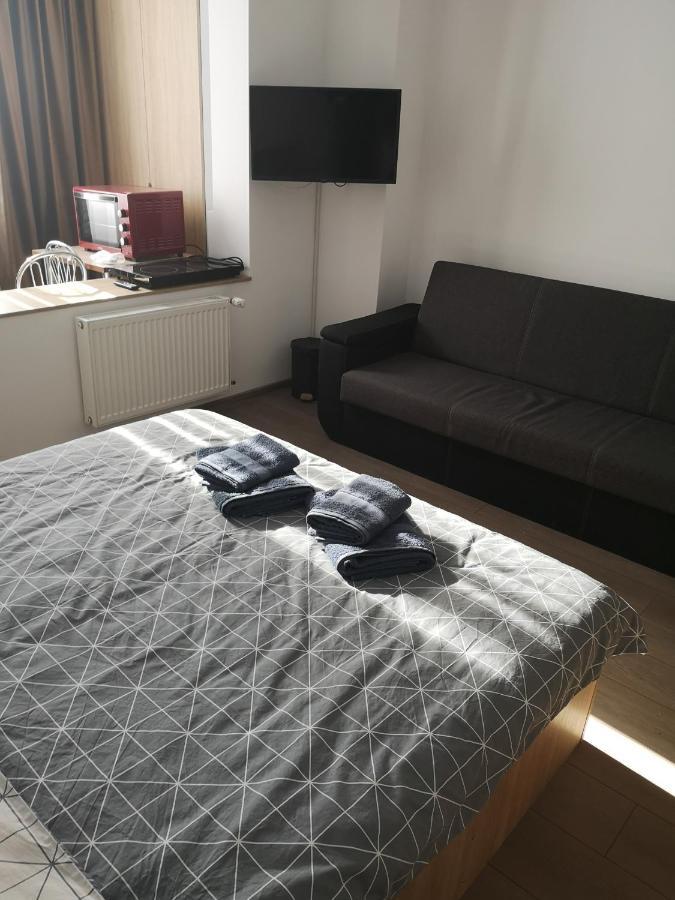 Ferienwohnung Gara Dinu Bukarest Exterior foto