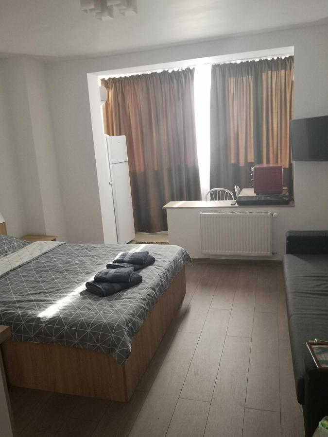 Ferienwohnung Gara Dinu Bukarest Exterior foto